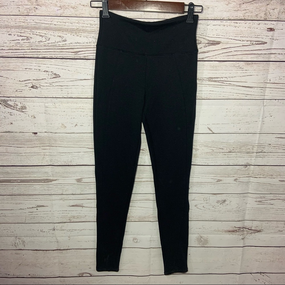 Assets by Spanx Black Leggings Sz S